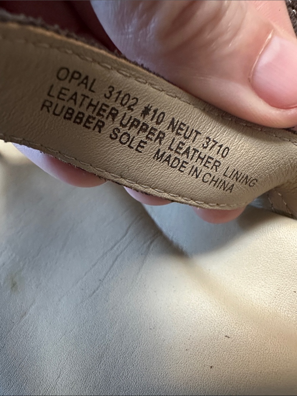Abeo Oasis Thong Sandals - Picture 5 of 6